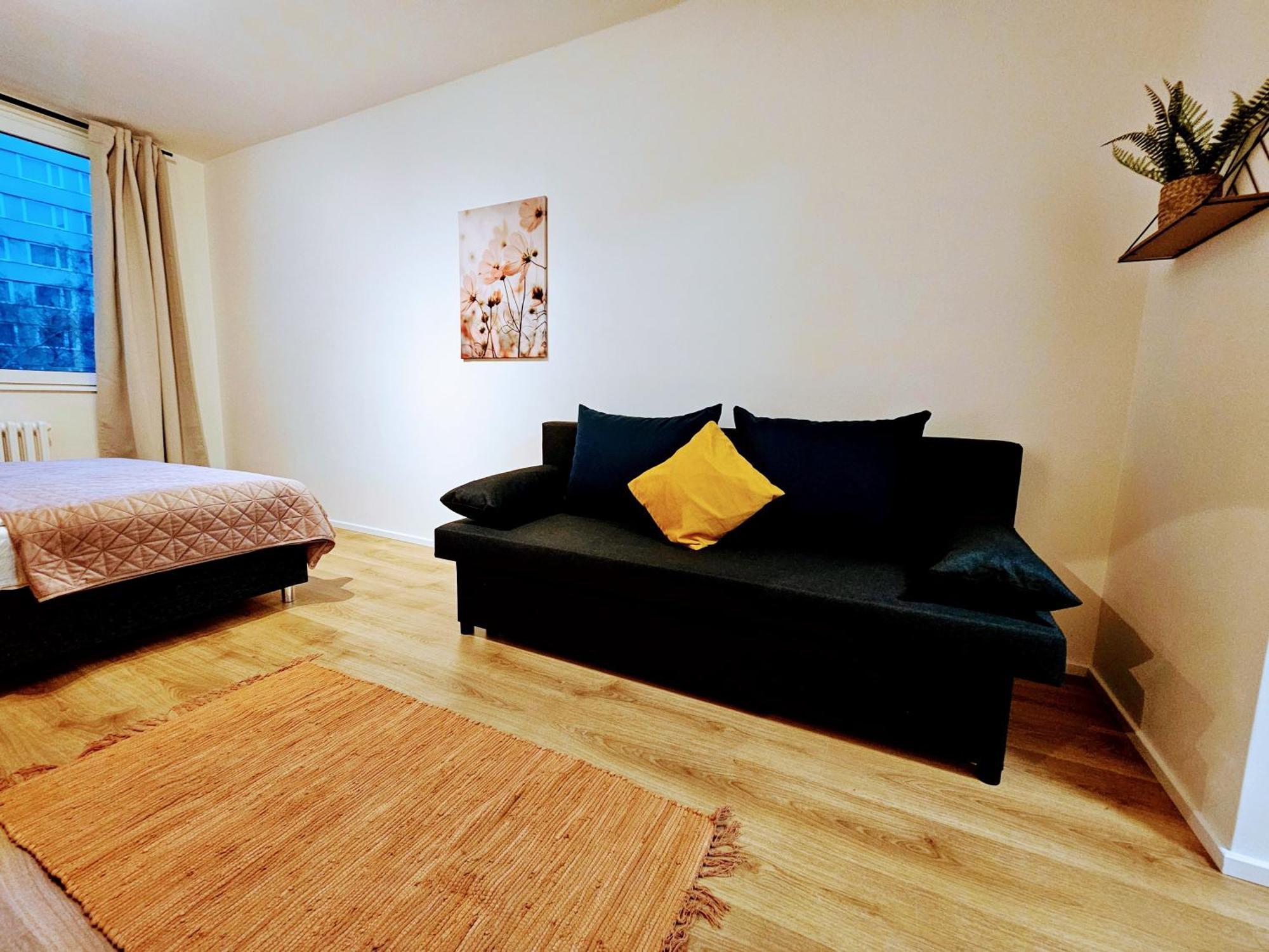 Apartamento Live-inn Hotel-style 5 Apartments, 20 Mins To Centre, Gym, Reception, Free Parking, Lift, Roof Terrace & Game Praga