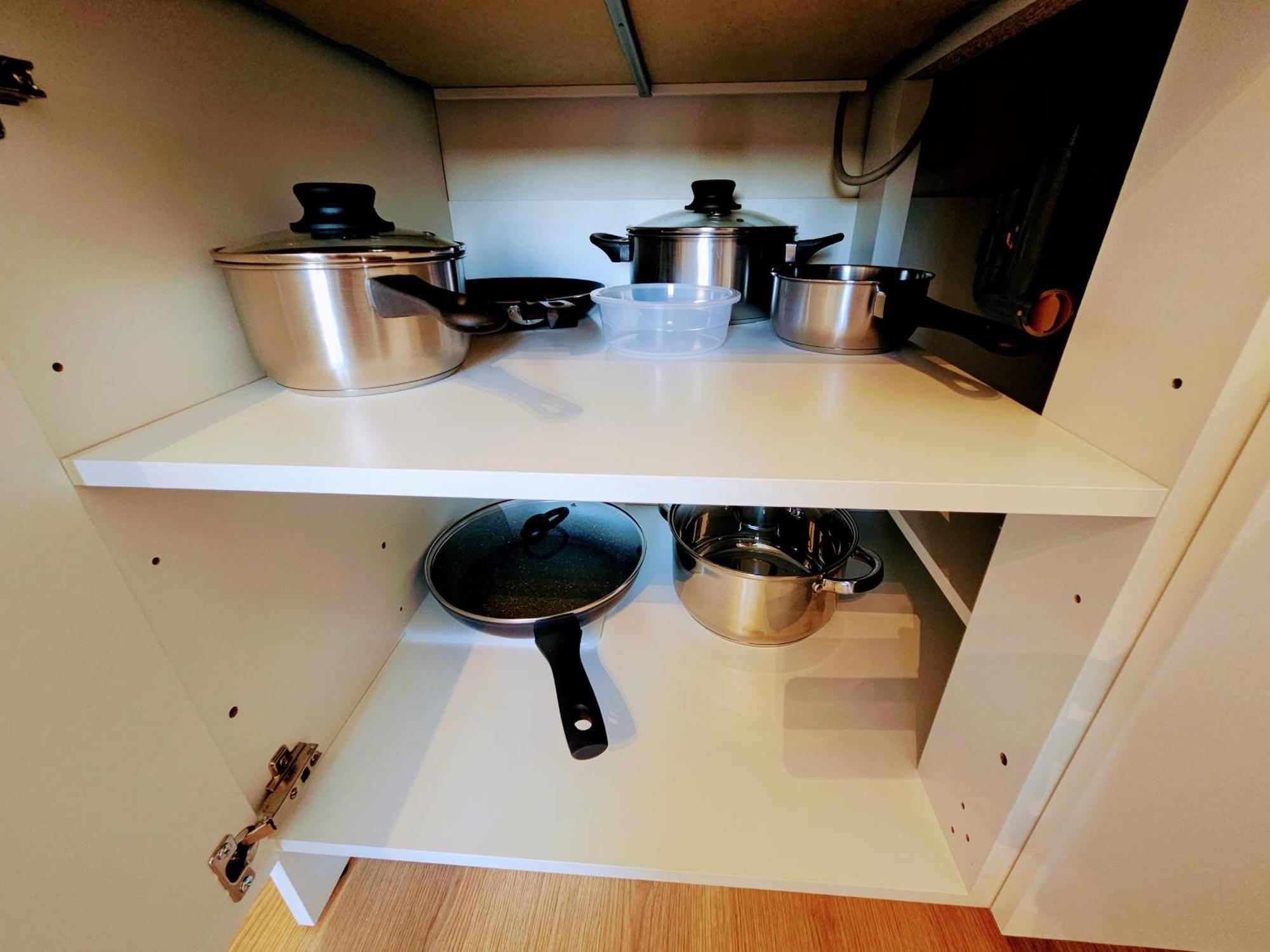 Apartment Live-inn Hotel-style 5 Apartments, 20 Mins To Centre, Gym, Reception, Free Parking, Lift, Roof Terrace & Game *